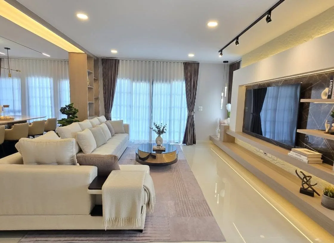 เซนโทร บางนา