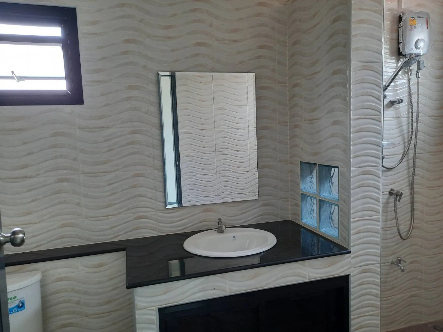 โฮมออฟฟิศ 3 ชั้น สุทธิสาร ให้เช่า